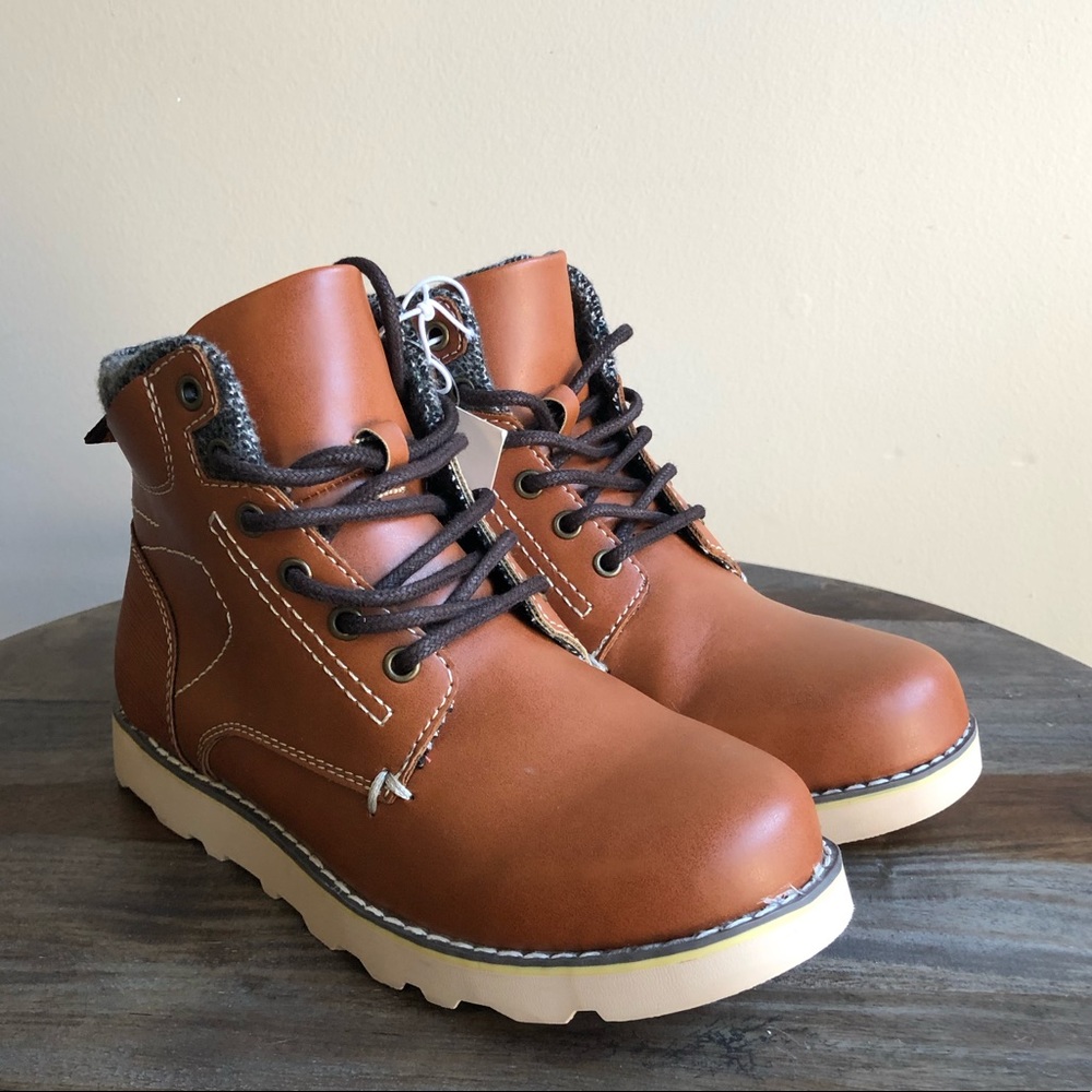 CAT & JACK Ashur Kid’s boots BROWN LACE UP